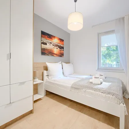 Apartamentyprzymorzu 010 Z Basenem Tarasem I Ogródkiem *