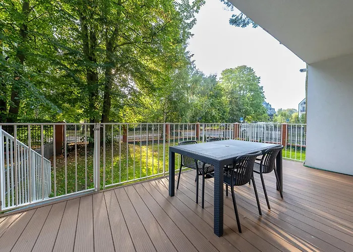 Apartamentyprzymorzu 010 Z Basenem Tarasem I Ogródkiem Apartament Kołobrzeg